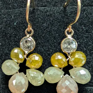 10K(1.71G), NATURAL DIAMOND  (6.5CT) EARRING, SUGGESTED RETAIL VALUE $4000