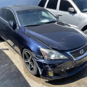 (IL) 2009 Lexus IS250