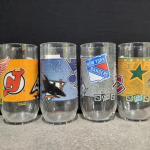 Collectible sports drinking glasses