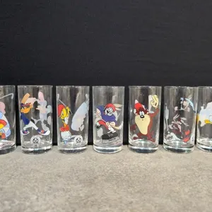 Vintage Smuckers drinking jars/glasses