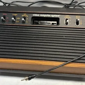 Vintage Atari Video Game Console CX-2600