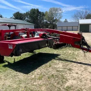Massey Ferguson/Hesston 1363 Discbine