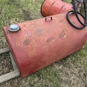 100GAL TIDY TANK W/ HAND PUMP