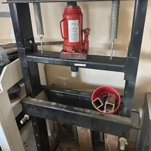 20 TON HYD PRESS