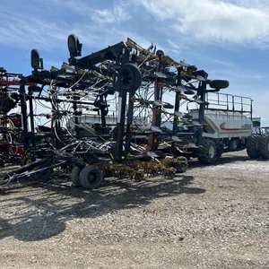 2007 SEEDMASTER 6612 AIR DRILL & 2016 BOURGAULT 7550 AIR CART