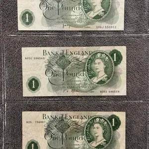 (3) Bank of England 1 Pound Notes