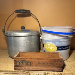 ALUMINUM POT-CLOTHES PINS-CHEESE BOX