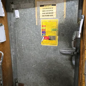 Walk in foam panel 2 room combo (remote no compressor) - click here for details *buyer to patch hole approximately 54"x88"*