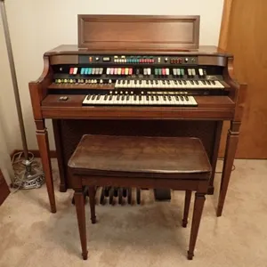 Hammond Aurora Electronic Organ