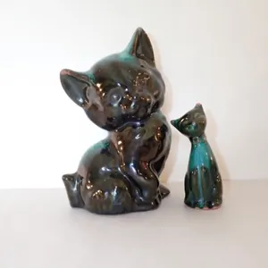 Blue Mountain Pottery Sitting Kitten Figures
