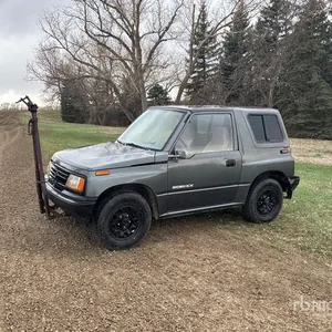 1990 Suzuki Side Kick Automobile