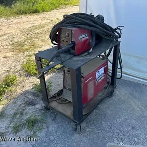 Lincoln Electric FLEXTEC 450 welder