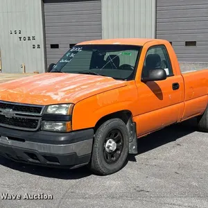 2006 Chevrolet Silverado 1500 pickup truck
