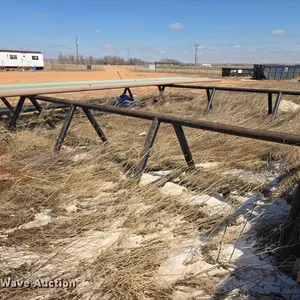 (2) pipe stands