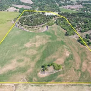 E/2 NE/4  4-18-13 79.01 ACRES MOL