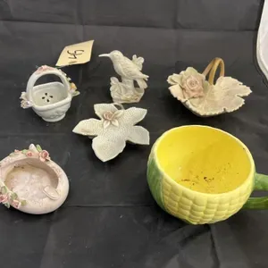 5 Pcs - Decorative Trinket Holders & Mug