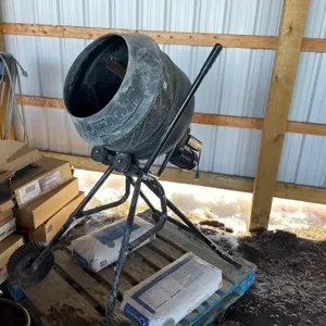 PORTABLE ELECTRIC MIXER