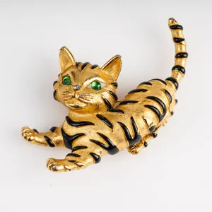 Vintage Trifari Cat Brooch- Cute!