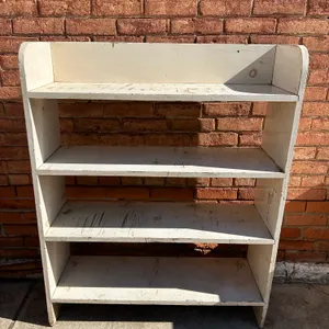 Chippy Paint Crock Shelf