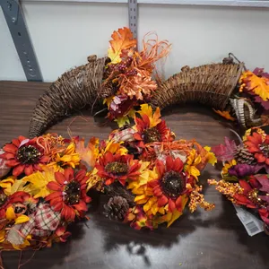 autumn-themed floral decorations