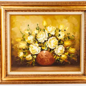 Framed Oil on Canvas Painting of a Floral Still Life - Signed R. Hobart