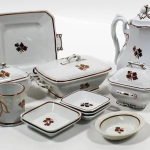 MEAKIN IRONSTONE TEA LEAF SERVING WARE.
