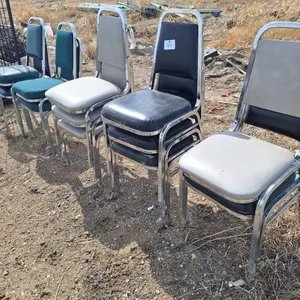 12 - Chairs