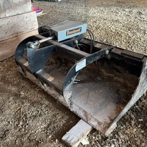 Tomahawk Skid Steer Grapple Bucket