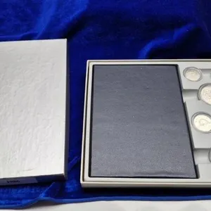 RCM 1986 Canadian Specimen Set