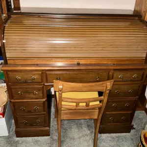 Roll-Top Desk with Chair