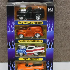 1:64 Scale 'Muscle Machines' Die-Cast Cars, Pack of Five