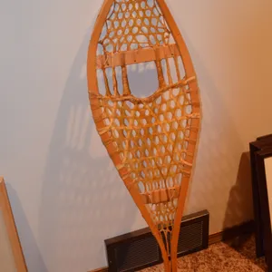 Wood Snow Shoe Decoration