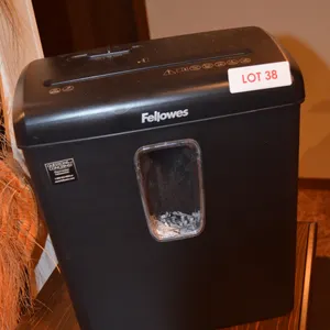 Fellowes Paper Shredder