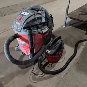 Craftsman 6.5hp 20 gallon 175mph shop vac w/ small Craftsman shop vac