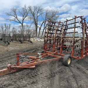 Melroe 420 40’ multiweeder