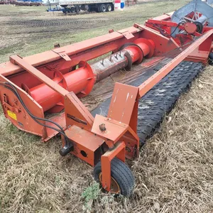Massey-Ferguson 9001 12' pkp platform w/ Melroe 388 pkp