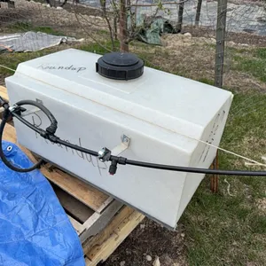 Yard Sprayer *THIS ITEM AVAILABLE FOR LIVE ON-SITE BIDDING ONLY