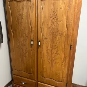 Oak amoire *THIS ITEM AVAILABLE FOR LIVE ON-SITE BIDDING ONLY