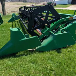 John Deere 918 Grain Head