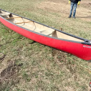 Discovery 174 Canoe