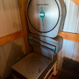 Fairbanks Morse 79lb Scale