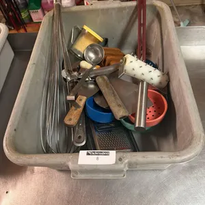 TUB CONSISTING OF KITCHEN UTENSILS