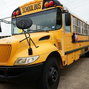 2001 International CE School Bus