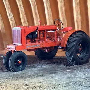 Allis Chalmers WC-194 2WD Narrow Front Antique Tractor