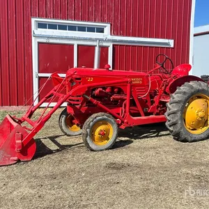 1949 Massey-Harris 22 2WD Wide Front Antique Tractor
