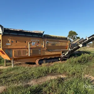 2019 Portafill 4000T Tracked Trommel Screen