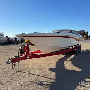 2000 Fountain Fever 27 ft Ski Boat w/ Trailer