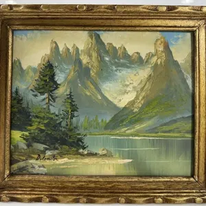 DOLOMITEN MOUNTAIN LANDSCAPE