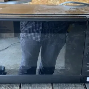 Microwave Oven