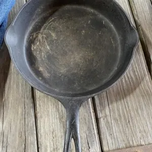 Griswold Cast Iron Skillet